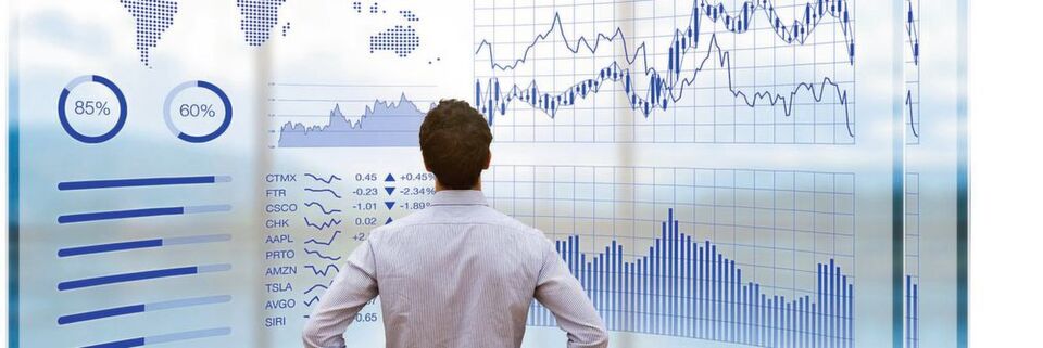 Neue Geschäftsmodelle ergeben sich aus der Analyse und Verarbeitung von Maschinendaten. Dafür braucht es allerdings eine Vielzahl an Ressourcen. Neue Geschäftsmodelle ergeben sich aus der Analyse und Verarbeitung von Maschinendaten. Dafür braucht es allerdings eine Vielzahl an Ressourcen.