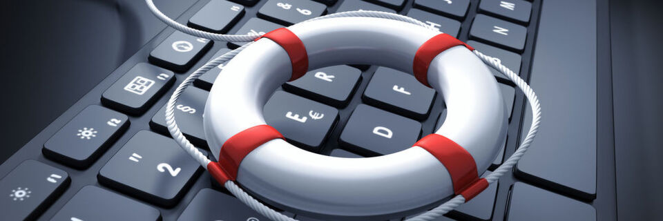 Rettungs-CD sind ein unverzichtbares Werkzeug in jedem IT-Security-Arsenal. Alle wichtigen Tools an einem Ort und ein garantiert sauberes System sind zusammen von unschätzbarem Nutzen. Rettungs-CD sind ein unverzichtbares Werkzeug in jedem IT-Security-Arsenal. Alle wichtigen Tools an einem Ort und ein garantiert sauberes System sind zusammen von unschätzbarem Nutzen.