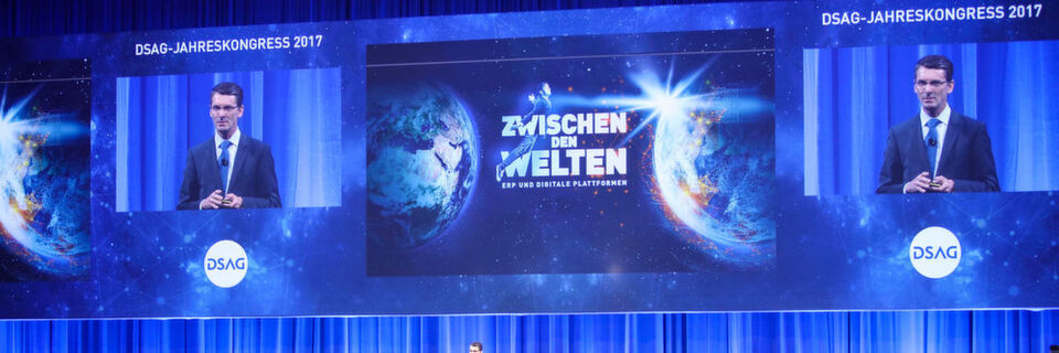DSAG-Jahreskongress 2017 unter dem Motto „Zwischen den Welten - ERP und digitale Plattformen“. DSAG-Jahreskongress 2017 unter dem Motto „Zwischen den Welten - ERP und digitale Plattformen“.