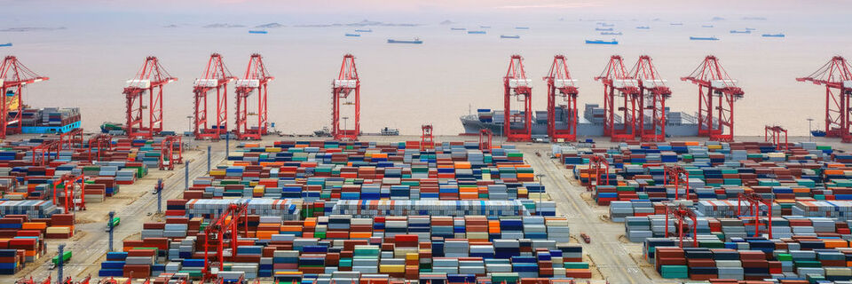 Beim Einsatz von Containern in der Unternehmens-IT ist die IT-Sicherheit besonders wichtig. Auch für das OS-Tool Kubernetes gibt es einige Sicherheitsaspekte zu beachten. Beim Einsatz von Containern in der Unternehmens-IT ist die IT-Sicherheit besonders wichtig. Auch für das OS-Tool Kubernetes gibt es einige Sicherheitsaspekte zu beachten.