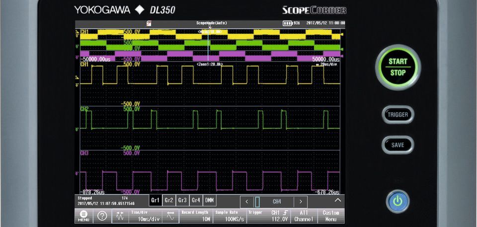 Kompakt und mobil: Der DL350 von Yokogawa vereint Oszilloskop und Rekorder. Das Besondere: optional ist ein Akku für das Gerät erhältlich. Kompakt und mobil: Der DL350 von Yokogawa vereint Oszilloskop und Rekorder. Das Besondere: optional ist ein Akku für das Gerät erhältlich.