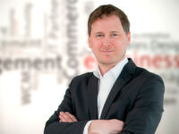 Markus Blau ist Business Unit Manager Customer Engagement & Commerce beim Digital-Business-Experten ARITHNEA. Markus Blau ist Business Unit Manager Customer Engagement & Commerce beim Digital-Business-Experten ARITHNEA.