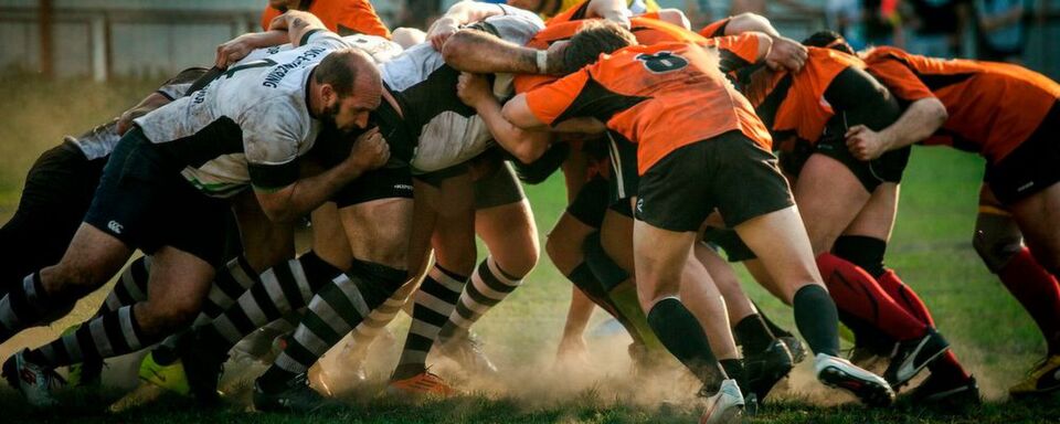Eine klare Definition der Rollen ist unabdingbar für ein Team, das nach dem Scrum-Prinzip organisiert wird. Eine klare Definition der Rollen ist unabdingbar für ein Team, das nach dem Scrum-Prinzip organisiert wird.