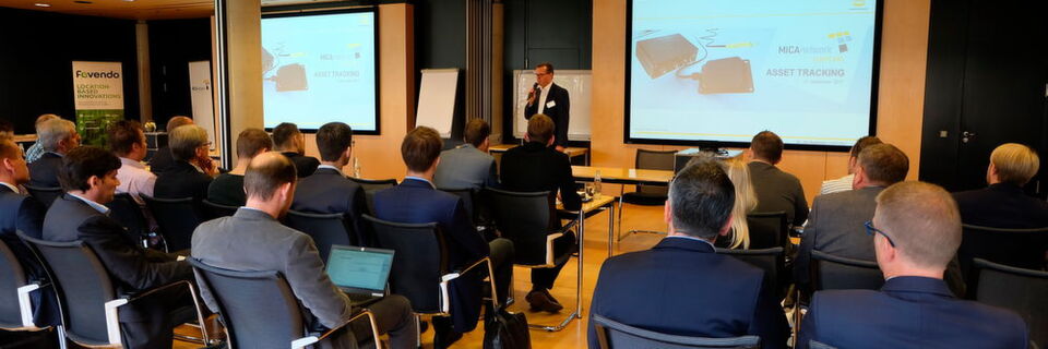 Stefan Olding, Geschäftsführer der HARTING Deutschland GmbH & Co. KG, eröffnet den ersten MICA.network EXPERT DAY in Minden. Stefan Olding, Geschäftsführer der HARTING Deutschland GmbH & Co. KG, eröffnet den ersten MICA.network EXPERT DAY in Minden.