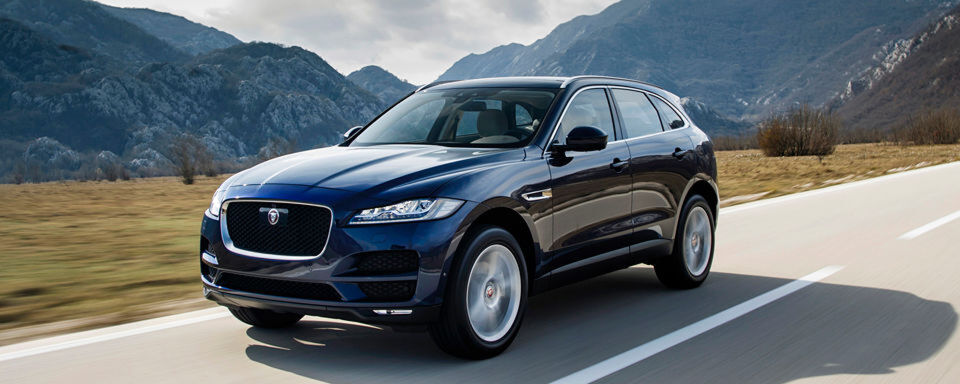 Mit bewährter Technik und schickem Design wollen die Briten mit dem F-Pace das SUV-Segment aufmischen. Mit bewährter Technik und schickem Design wollen die Briten mit dem F-Pace das SUV-Segment aufmischen.