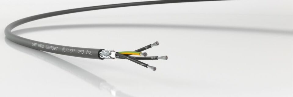 Die Motoranschlussleitung Ölflex VFD 2XL ist nach gängigen US-Standards für verschiedene Spannungsklassen zugelassen. Die Motoranschlussleitung Ölflex VFD 2XL ist nach gängigen US-Standards für verschiedene Spannungsklassen zugelassen.