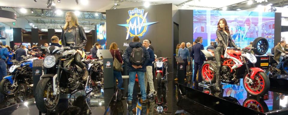 Viele internationale Fachbesucher bevölkerten die diesjährige Eicma in Mailand. Umlagert waren nicht nur die Stände einheimischer Produzenten. Viele internationale Fachbesucher bevölkerten die diesjährige Eicma in Mailand. Umlagert waren nicht nur die Stände einheimischer Produzenten.