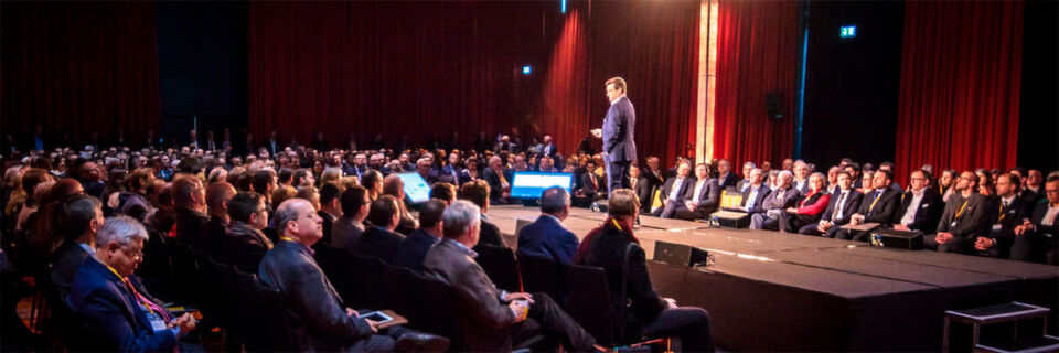 Scopevisio-Vorstand Michael Rosbach beim Cloud Unternehmertag 2017. Scopevisio-Vorstand Michael Rosbach beim Cloud Unternehmertag 2017.