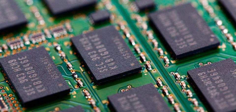 Marktmotor: Die hohe Nachfrage nach Speicherchips hatte 2017 massive Auswirkungen auf den Halbleiter-Gesamtmarkt. Marktmotor: Die hohe Nachfrage nach Speicherchips hatte 2017 massive Auswirkungen auf den Halbleiter-Gesamtmarkt.
