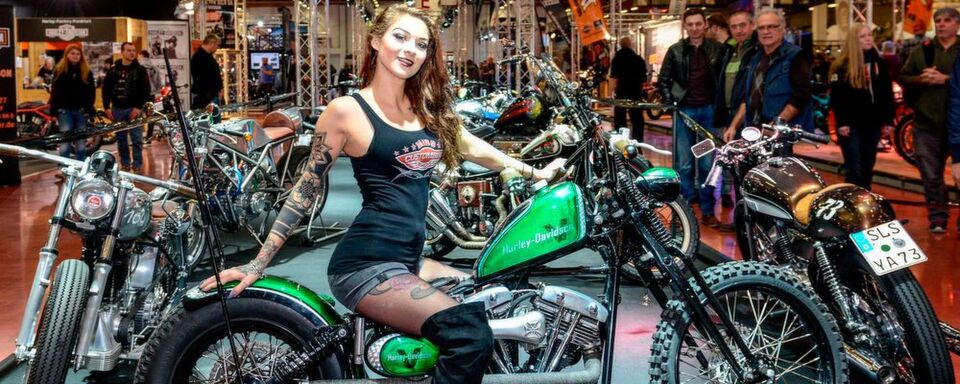 Volles Haus auf der Custombike 2017 in Bad Salzuflen: Insgesamt kamen knapp 32.000 Customfreaks nach Ostwestfalen. Volles Haus auf der Custombike 2017 in Bad Salzuflen: Insgesamt kamen knapp 32.000 Customfreaks nach Ostwestfalen.
