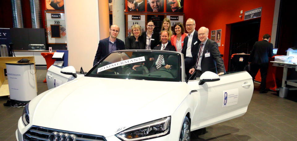Das Team der Bayern Innovativ GmbH beim Kongress Intelligente Textilien Das Team der Bayern Innovativ GmbH beim Kongress Intelligente Textilien