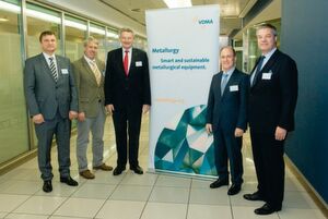 Vorstand VDMA Fachverband Metallurgy, (v.l.): Prof. Dr. Johann Rinnhofer, SMS Elotherm; Dr. Joachim G. Wünning, WS Wärmeprozesstechnik; Axel E. Barten, ACHENBACH BUSCHHÜTTEN; Dr. Ioannis Ioannidis, Oskar Frech; Dr. Christian Bartels-von Varnbüler, Küttner; (nicht anwesend: Rudolf Wintgens, Laempe Mössner Sinto). Vorstand VDMA Fachverband Metallurgy, (v.l.): Prof. Dr. Johann Rinnhofer, SMS Elotherm; Dr. Joachim G. Wünning, WS Wärmeprozesstechnik; Axel E. Barten, ACHENBACH BUSCHHÜTTEN; Dr. Ioannis Ioannidis, Oskar Frech; Dr. Christian Bartels-von Varnbüler, Küttner; (nicht anwesend: Rudolf Wintgens, Laempe Mössner Sinto).