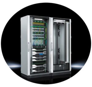 Time-to-Market: Das „Rittal Edge Datacenter“ besteht aus zwei „TS IT“-Racks des Herstellers sowie auf den jeweiligen Einsatzzweck abgestimmten Modulen für Klimatisierung, Energieverteilung, USV, Brandschutz, Monitoring und Zugriffsschutz. Die schlüsselfertige, standardisierte Infrastruktur-Plattform ist um je 2 Racks erweiterbar. Damit werden Edge-Datacenter für Industrie 4.0-Anwendungen schnell und kostengünstig aufgebaut. Time-to-Market: Das „Rittal Edge Datacenter“ besteht aus zwei „TS IT“-Racks des Herstellers sowie auf den jeweiligen Einsatzzweck abgestimmten Modulen für Klimatisierung, Energieverteilung, USV, Brandschutz, Monitoring und Zugriffsschutz. Die schlüsselfertige, standardisierte Infrastruktur-Plattform ist um je 2 Racks erweiterbar. Damit werden Edge-Datacenter für Industrie 4.0-Anwendungen schnell und kostengünstig aufgebaut.