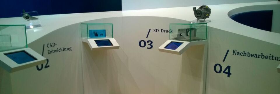 Solidteq verbindet die Vorteile eines Start-ups mit der Solidität und der ausgereiften Infrastruktur eines Großkonzerns. Das Unternehmen bietet vier Projektphasen an: Planung, Entwicklung eines 3D-Modells, 3D-Druck mittels Selective Laser Melting (SLM), mechanische Nachbearbeitung der Werkstücke. Solidteq verbindet die Vorteile eines Start-ups mit der Solidität und der ausgereiften Infrastruktur eines Großkonzerns. Das Unternehmen bietet vier Projektphasen an: Planung, Entwicklung eines 3D-Modells, 3D-Druck mittels Selective Laser Melting (SLM), mechanische Nachbearbeitung der Werkstücke.