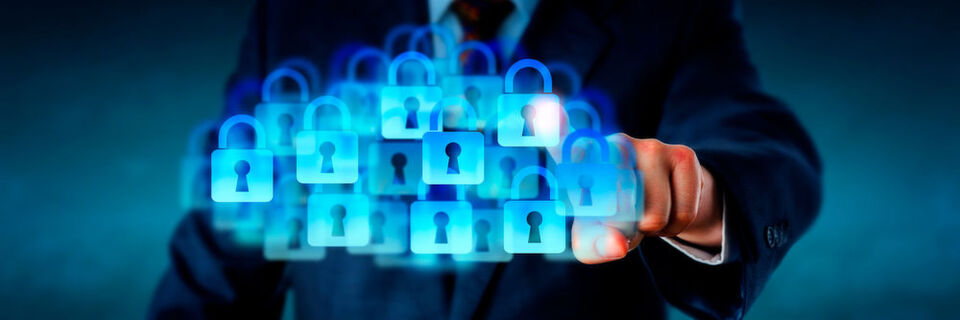 Sicherheit in der Open Telekom Cloud: Neben zahlreichen Zertifizierungen stehen umfangreiche Security-Funktonen und -Services zur Verfügung. Sicherheit in der Open Telekom Cloud: Neben zahlreichen Zertifizierungen stehen umfangreiche Security-Funktonen und -Services zur Verfügung.