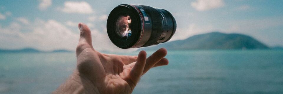 Videos sind sehr beliebt bei den deutschen Konsumenten. Durch neue Technologien entstehen hier viele neue Möglichkeiten. Videos sind sehr beliebt bei den deutschen Konsumenten. Durch neue Technologien entstehen hier viele neue Möglichkeiten.