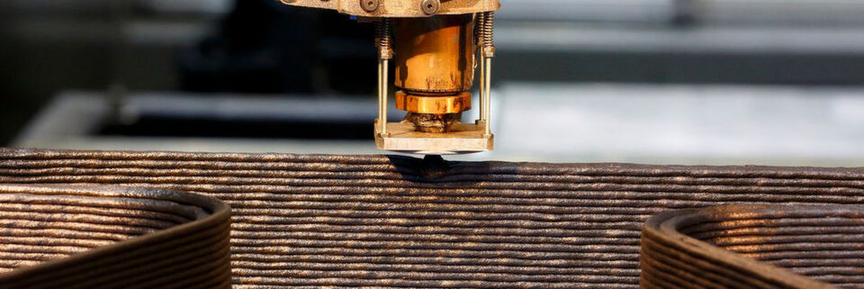 Die hochleistungsfähigen Thermocomp- AM-Compounds von Sabic sind abhängig von der jeweils erforderlichen Steifigkeit und Dimensionsstabilität carbon- oder glasfaserverstärkt. Die hochleistungsfähigen Thermocomp- AM-Compounds von Sabic sind abhängig von der jeweils erforderlichen Steifigkeit und Dimensionsstabilität carbon- oder glasfaserverstärkt.