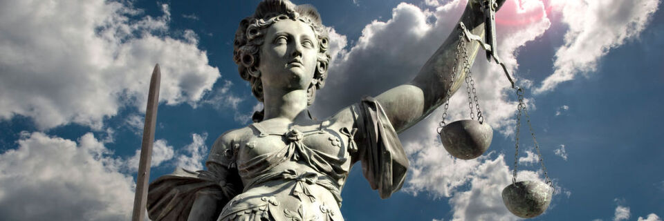 Die Digitalisierung wird zur Herausforderung für Justitia Die Digitalisierung wird zur Herausforderung für Justitia