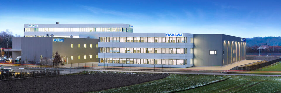 Der 7,8 Mio. Euro teure Erweiterungsbau ist als Energieeffizienz-Haus gemäß dem Standard KfW 55 konzipiert und bezieht den Energiebedarf zu weiten Teilen aus erneuerbaren Quellen. Der 7,8 Mio. Euro teure Erweiterungsbau ist als Energieeffizienz-Haus gemäß dem Standard KfW 55 konzipiert und bezieht den Energiebedarf zu weiten Teilen aus erneuerbaren Quellen.