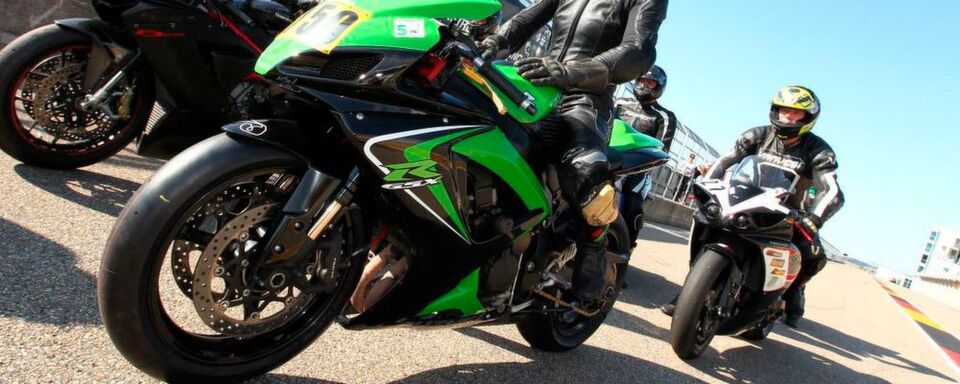 Motorradreifendirekt.de präsentiert die Track-Time-Reifentests. Motorradreifendirekt.de präsentiert die Track-Time-Reifentests.