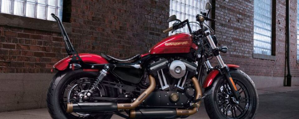 Als Basis kommt jedes Dark Custom Bike infrage, einschließlich der 2018er Fat Bob und Street Bob Modelle. Als Basis kommt jedes Dark Custom Bike infrage, einschließlich der 2018er Fat Bob und Street Bob Modelle.