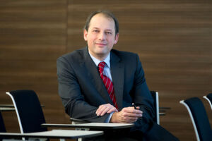 Matthias Braun, Head of Delivery SAP, Managing Director der FIS-ASP GmbH, baute mit Partnern von Suse und der Thomas-Krenn AG sowie mit SAP- und Open-Stack-Software ein Service-Angebot für Mittelständler. Matthias Braun, Head of Delivery SAP, Managing Director der FIS-ASP GmbH, baute mit Partnern von Suse und der Thomas-Krenn AG sowie mit SAP- und Open-Stack-Software ein Service-Angebot für Mittelständler.