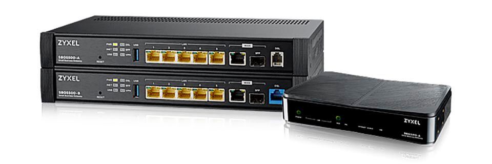 Zyxel hat seine Routerserien SBG5500 (links) und SBG3310 mit mehreren WAN-Schnittstellen und Sicherheitsfunktionen versehen. Zyxel hat seine Routerserien SBG5500 (links) und SBG3310 mit mehreren WAN-Schnittstellen und Sicherheitsfunktionen versehen.