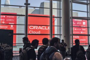Das Thema Cloud steht bei Oracle – wie hier auf der Hausmesse OpenWorld 2017 in San Francisco – im Mittelpunkt. Das Thema Cloud steht bei Oracle – wie hier auf der Hausmesse OpenWorld 2017 in San Francisco – im Mittelpunkt.