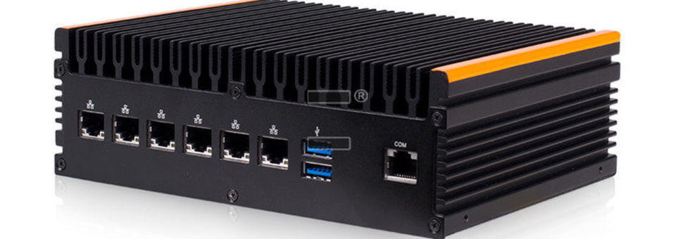 Der lüfterlose Server gehört neben drei Rack-Systemen zu den ersten Modellen aus dem Hause Thomas-Krenn, die für die Open-Source Firewall „OPNsense“ optimiert sind. Der lüfterlose Server gehört neben drei Rack-Systemen zu den ersten Modellen aus dem Hause Thomas-Krenn, die für die Open-Source Firewall „OPNsense“ optimiert sind.