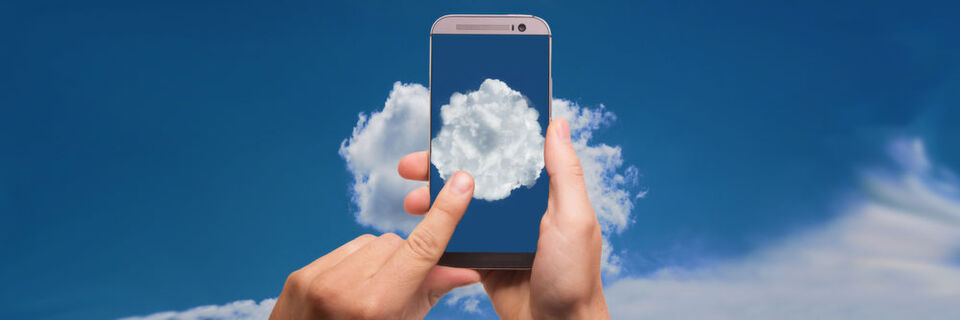 Unternehmen verstehen noch nicht, dass der Zugriff auf Cloud-Daten von einem mobilen Endgerät oder einer App aus fundamental anders ist als der über einen PC-Browser auf einem Laptop. Unternehmen verstehen noch nicht, dass der Zugriff auf Cloud-Daten von einem mobilen Endgerät oder einer App aus fundamental anders ist als der über einen PC-Browser auf einem Laptop.