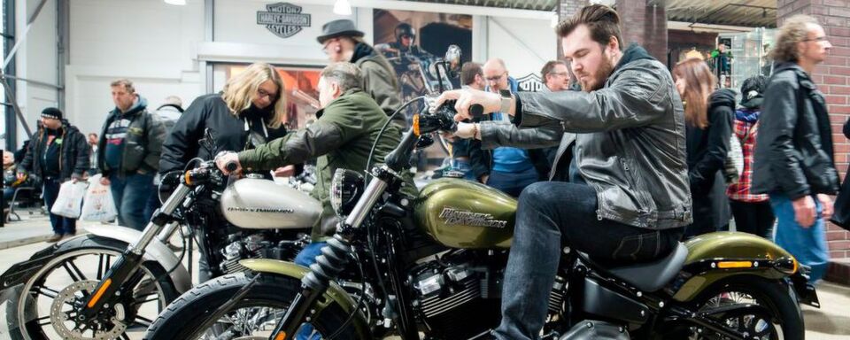 Am 14. April öffnet Harley Davidson die Pforten für das diesjährige Frühjahrs Open House. Am 14. April öffnet Harley Davidson die Pforten für das diesjährige Frühjahrs Open House.