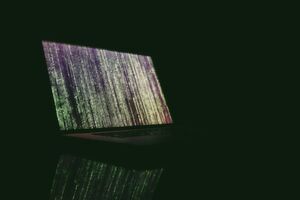 In modernen Embedded Systemen sollte Code-Integrität vom Reset bis in den Kernel des (Linux-)Systems selbst gewährleistet sein. In modernen Embedded Systemen sollte Code-Integrität vom Reset bis in den Kernel des (Linux-)Systems selbst gewährleistet sein.