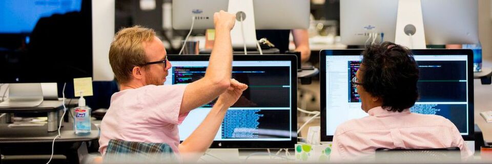 Das Arbeiten im Team ist auch beim Extreme Programming eine essenzielle Voraussetzung für agile Entwicklung. Das Arbeiten im Team ist auch beim Extreme Programming eine essenzielle Voraussetzung für agile Entwicklung.