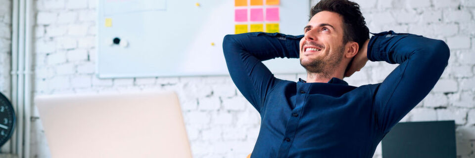 Neben dem Gehalt spielen für Arbeitnehmer bei der Wahl des Arbeitplatzes vor allem ein gutes Betriebsklima, abwechslungsreiche Arbeit und ein sicherer Arbeitsplatz eine große Rolle. Neben dem Gehalt spielen für Arbeitnehmer bei der Wahl des Arbeitplatzes vor allem ein gutes Betriebsklima, abwechslungsreiche Arbeit und ein sicherer Arbeitsplatz eine große Rolle.