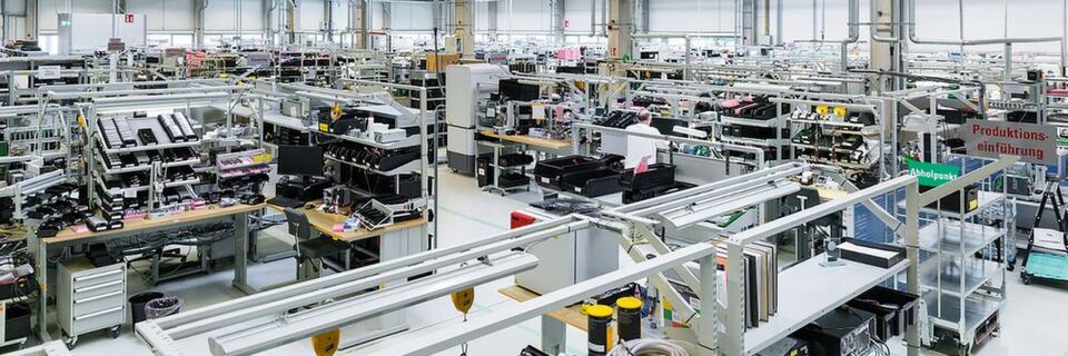 So geht Lean Production: Elektronikfertigung von Lenord + Bauer am Standort Gladbeck. So geht Lean Production: Elektronikfertigung von Lenord + Bauer am Standort Gladbeck.