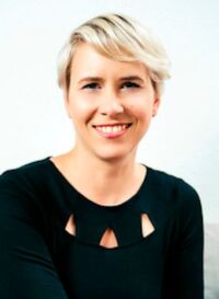 Miriam Rupp ist Gründerin und gemeinsam mit Nora Feist Geschäftsführerin von Mashup Communications. Miriam Rupp ist Gründerin und gemeinsam mit Nora Feist Geschäftsführerin von Mashup Communications.