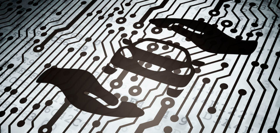 Je komplexer das Auto wird, desto größer ist die Gefahr durch Schwachstellen. Das betrifft beide Aspekte der Software-Sicherheit gleichermaßen: Safety und Security. Je komplexer das Auto wird, desto größer ist die Gefahr durch Schwachstellen. Das betrifft beide Aspekte der Software-Sicherheit gleichermaßen: Safety und Security.
