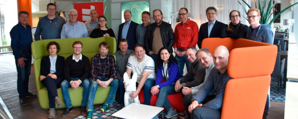 Fruchtbarer Ideen- und Erfahrungsaustausch: Die Teilnehmer des 6. Workshops des »bike und business«-Benchmark-Clubs am 9. März im Novotel Köln. Fruchtbarer Ideen- und Erfahrungsaustausch: Die Teilnehmer des 6. Workshops des »bike und business«-Benchmark-Clubs am 9. März im Novotel Köln.