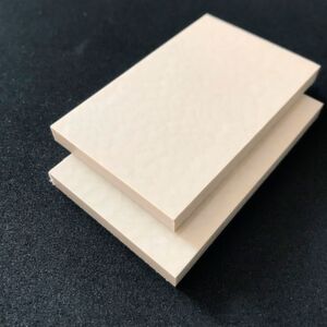 Mit den flexiblen Dichtelementen von MB Seal können, wie es heißt, Spritzgießwerkzeuge optimiert werden. Mit dem Einsatz von der markenrechtlich geschützen MB-Seal-Produkte vermeide man Oberflächenbeschädigungen wie Lackabschabungen oder Druckstellen und auch die Gratbildung bei Stanzteilen. Auch zum Toleranzausgleich seien sie geeignet. Mit den flexiblen Dichtelementen von MB Seal können, wie es heißt, Spritzgießwerkzeuge optimiert werden. Mit dem Einsatz von der markenrechtlich geschützen MB-Seal-Produkte vermeide man Oberflächenbeschädigungen wie Lackabschabungen oder Druckstellen und auch die Gratbildung bei Stanzteilen. Auch zum Toleranzausgleich seien sie geeignet.