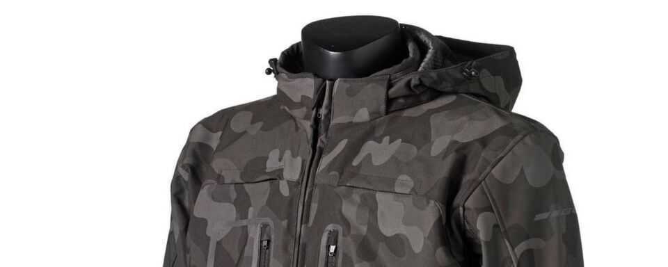 Die Softshelljacke von Grand Canyon sieht auf den ersten Blick wie eine normale Freizeitjacke aus. Die Softshelljacke von Grand Canyon sieht auf den ersten Blick wie eine normale Freizeitjacke aus.