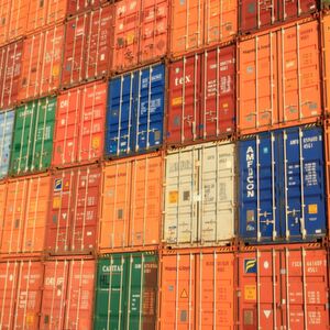 Blockchain könnte auch für die Logistikbranche in Zukunft interessant sein. Blockchain könnte auch für die Logistikbranche in Zukunft interessant sein.