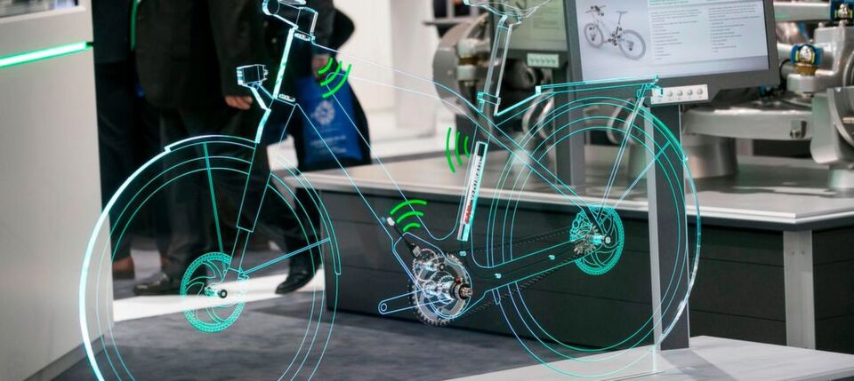 Auf der Sonderschau „Intelligente Fluid- und Antriebstechnik“ gibt es einiges zu sehen – unter anderem ein gläsernes Fahrrad von Schaeffler. Auf der Sonderschau „Intelligente Fluid- und Antriebstechnik“ gibt es einiges zu sehen – unter anderem ein gläsernes Fahrrad von Schaeffler.
