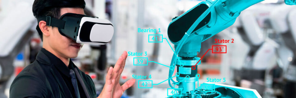 Bei Virtual Reality werden am Computer Bilder oder ganze Welten simuliert, in die der Nutzer mithilfe einer VR-Brille vollständig eintaucht, sich darin bewegen und handeln kann. Bei Virtual Reality werden am Computer Bilder oder ganze Welten simuliert, in die der Nutzer mithilfe einer VR-Brille vollständig eintaucht, sich darin bewegen und handeln kann.