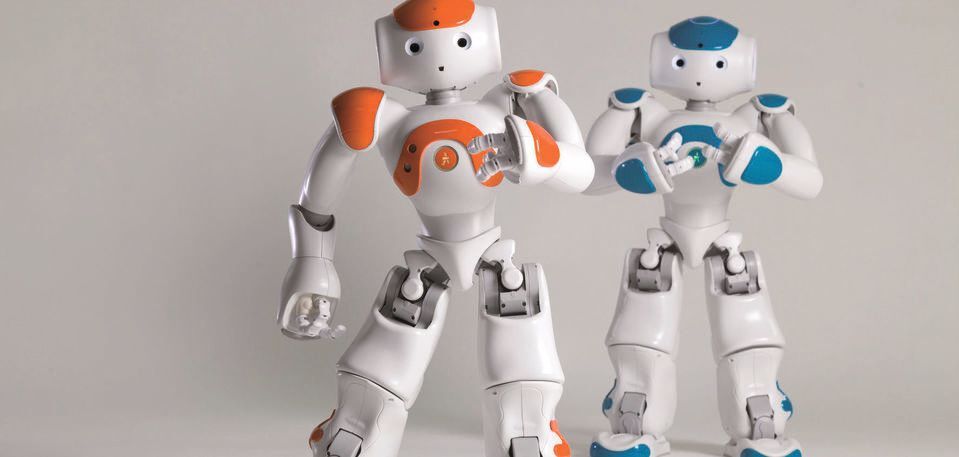 NAO: Der Roboterassistent von SoftBank Robotics ist ein ansprechender, interaktiver und hoch anpassbarer Roboterassistent. NAO: Der Roboterassistent von SoftBank Robotics ist ein ansprechender, interaktiver und hoch anpassbarer Roboterassistent.
