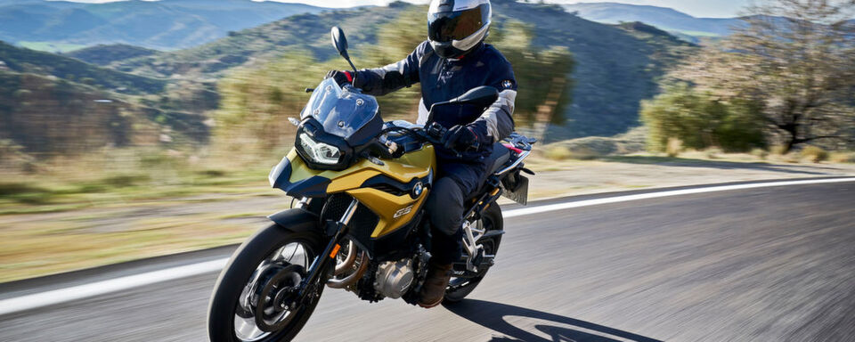 Die kleinste GS von BMW, die F 750, ist erwachsen geworden. Die kleinste GS von BMW, die F 750, ist erwachsen geworden.