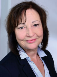 Interview-Partnerin Blanka Bundschuh von der dc-ce RZ-Beratung Interview-Partnerin Blanka Bundschuh von der dc-ce RZ-Beratung