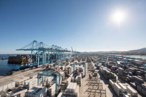Maersk und IBM wollen die Handelsströme der Containerschifffahrt per Blockchains verwalten. Maersk und IBM wollen die Handelsströme der Containerschifffahrt per Blockchains verwalten.