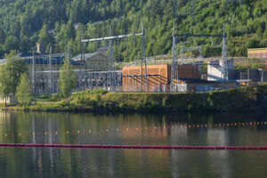 Das Rechenzentrum „Green Mountain DC 1“ in der Nähe von Stavanger wird mit Fjordwasser gekühlt. Das Rechenzentrum „Green Mountain DC 1“ in der Nähe von Stavanger wird mit Fjordwasser gekühlt.