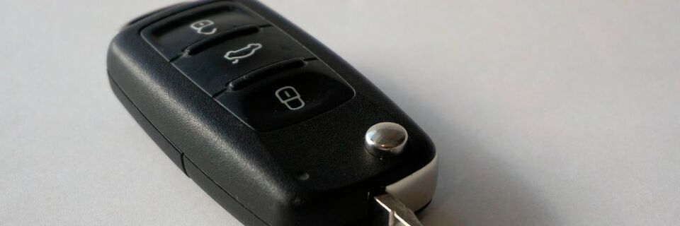 Autoschlüssel könnten bald ausgedient haben, wenn das Smartphone zum Entriegeln eingesetzt wird. Autoschlüssel könnten bald ausgedient haben, wenn das Smartphone zum Entriegeln eingesetzt wird.
