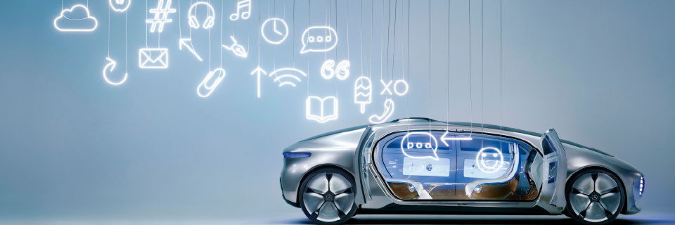 Automobile der Zukunft sind von Software geprägt - und Open Source spielt dabei eine Schlüsselrolle Automobile der Zukunft sind von Software geprägt - und Open Source spielt dabei eine Schlüsselrolle